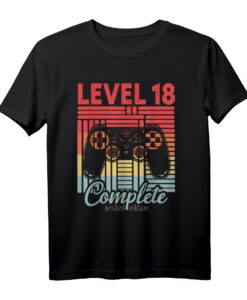 18 Jahre alt Geburtstag Zocker oder Gamer T-Shirt - Lustiges Geschenk mit Level 18 Complete Motiv für Gamer, Sohn oder Tochter