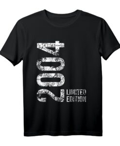 20. Geburtstag T-Shirt für Mann und Frau - Personalisiertes Geschenk für 2004 Geborene, perfekt für Sohn, Tochter, Nichte, Neffe